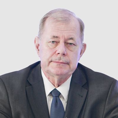 Программный директор, Преподаватель высокой квалификаций Ēriks Griģis